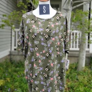 LuLaRoe Disney Irma, Small, green, Minnie Mouse